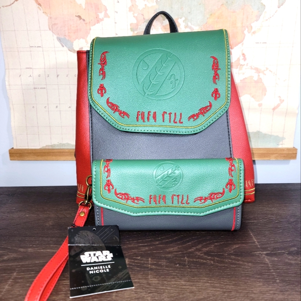 BRAND NEW Danielle Nicole Star Wars Boba Fett Embroidered Bag & Wallet Mini